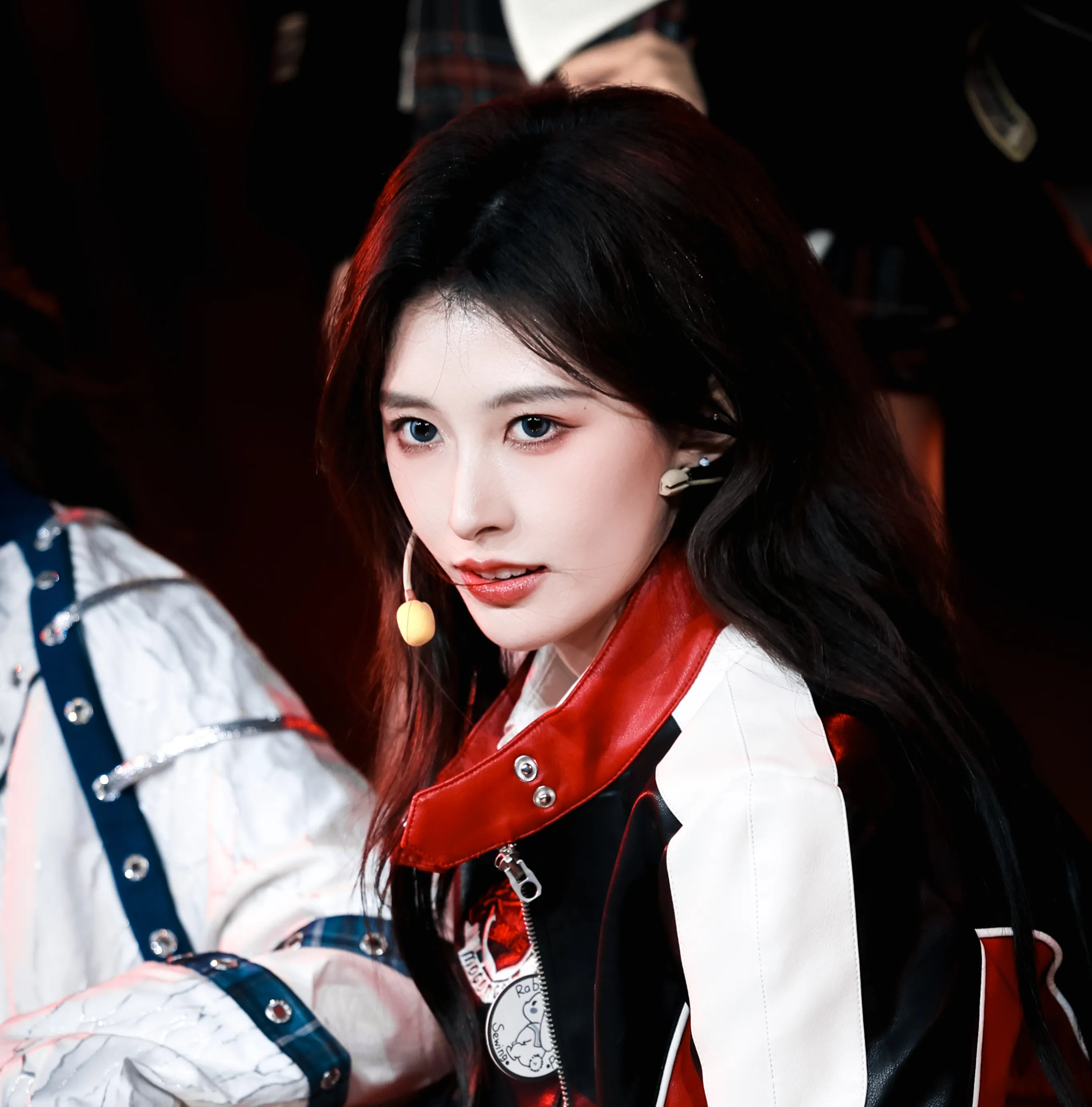 《恋爱告急 || I'm Not Your Girl || Girl Crush》